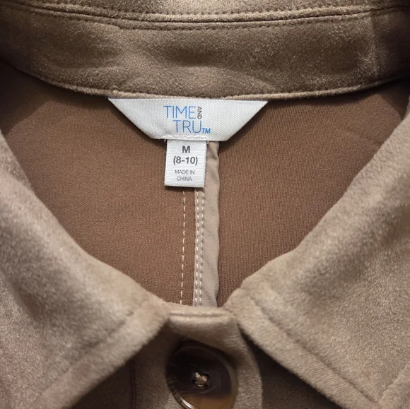 Time and Tru Women's Faux Suede Button Down Jacket in Tan NWT - Picture 2 of 8
